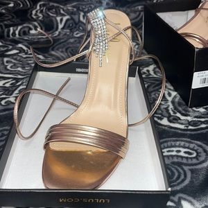 BRAND NEW LACE UP LULU HEELS